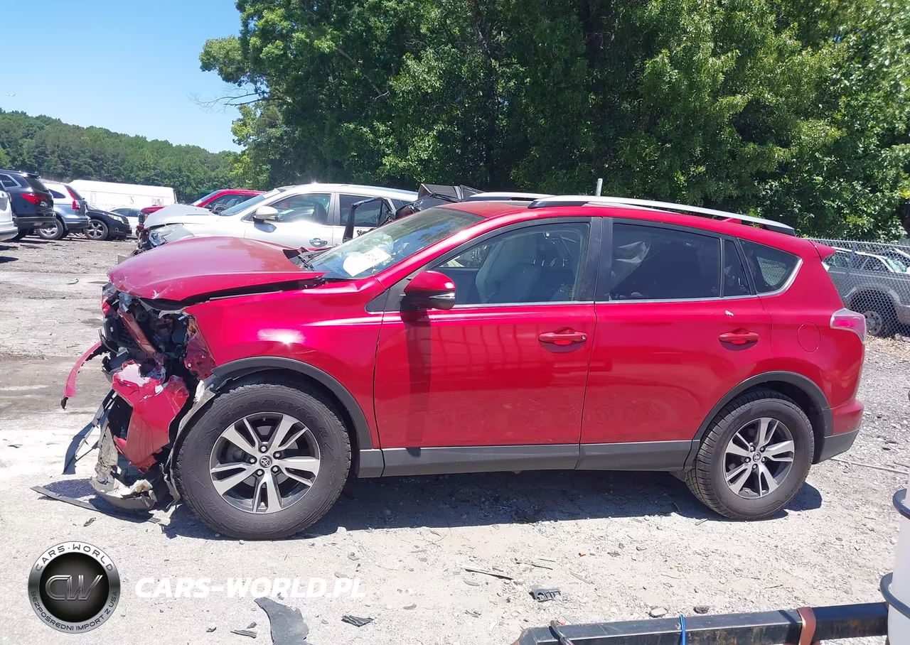 2017 Toyota Rav4 Xle VIN:JTMWFREV7HJ120885 - 14