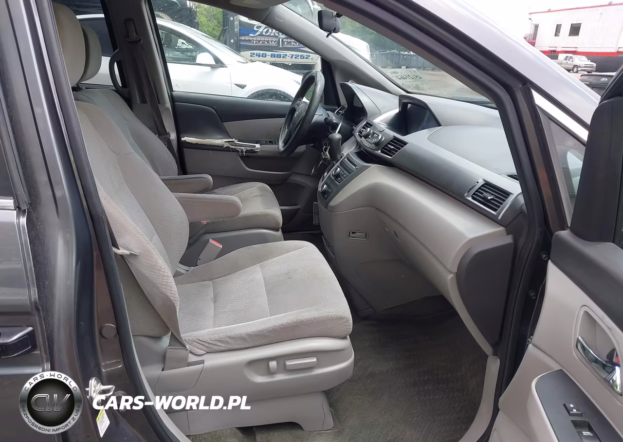 2014 Honda Odyssey Lx VIN:5FNRL5H2XEB129356 - 5