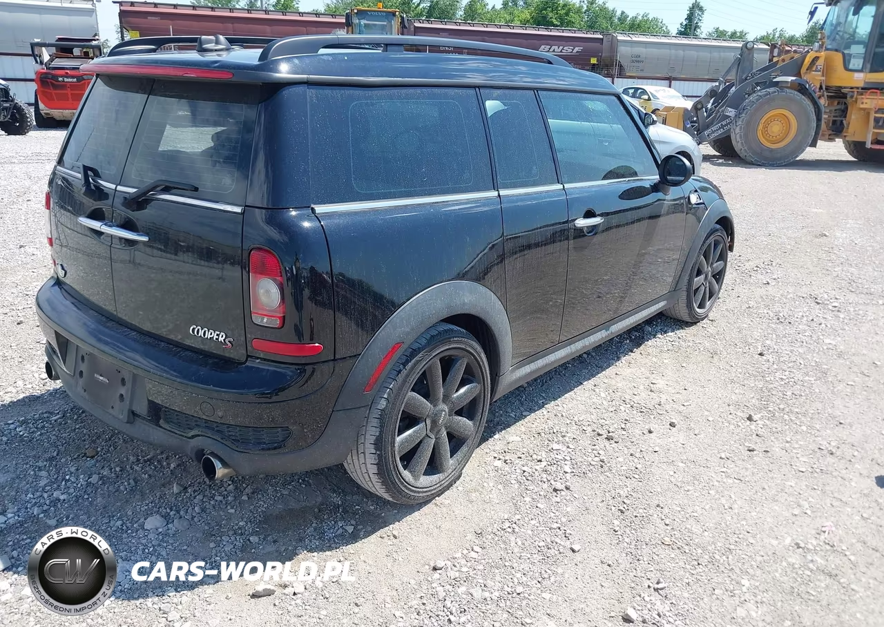 2010 Mini Cooper S Clubman VIN:WMWMM3C56ATP76113 - 4