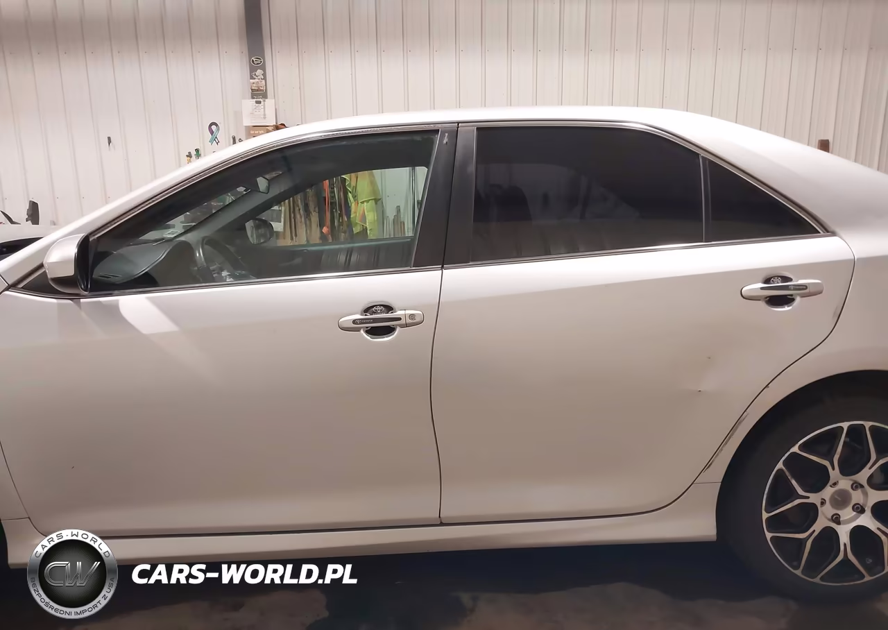 2013 Toyota Camry Se VIN:4T1BF1FK6DU270690 - 15