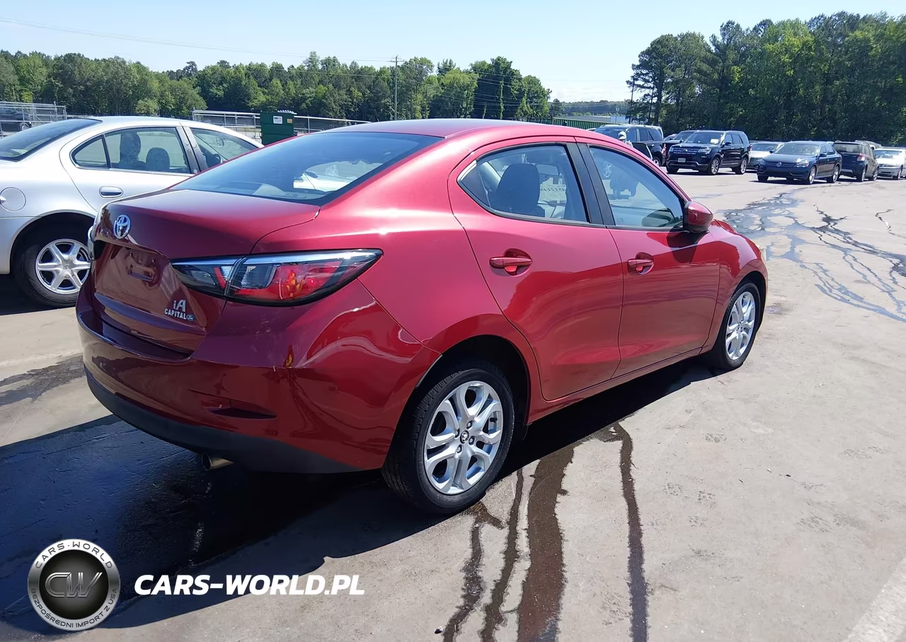 2018 Toyota Yaris Ia VIN:3MYDLBYVXJY308595 - 4