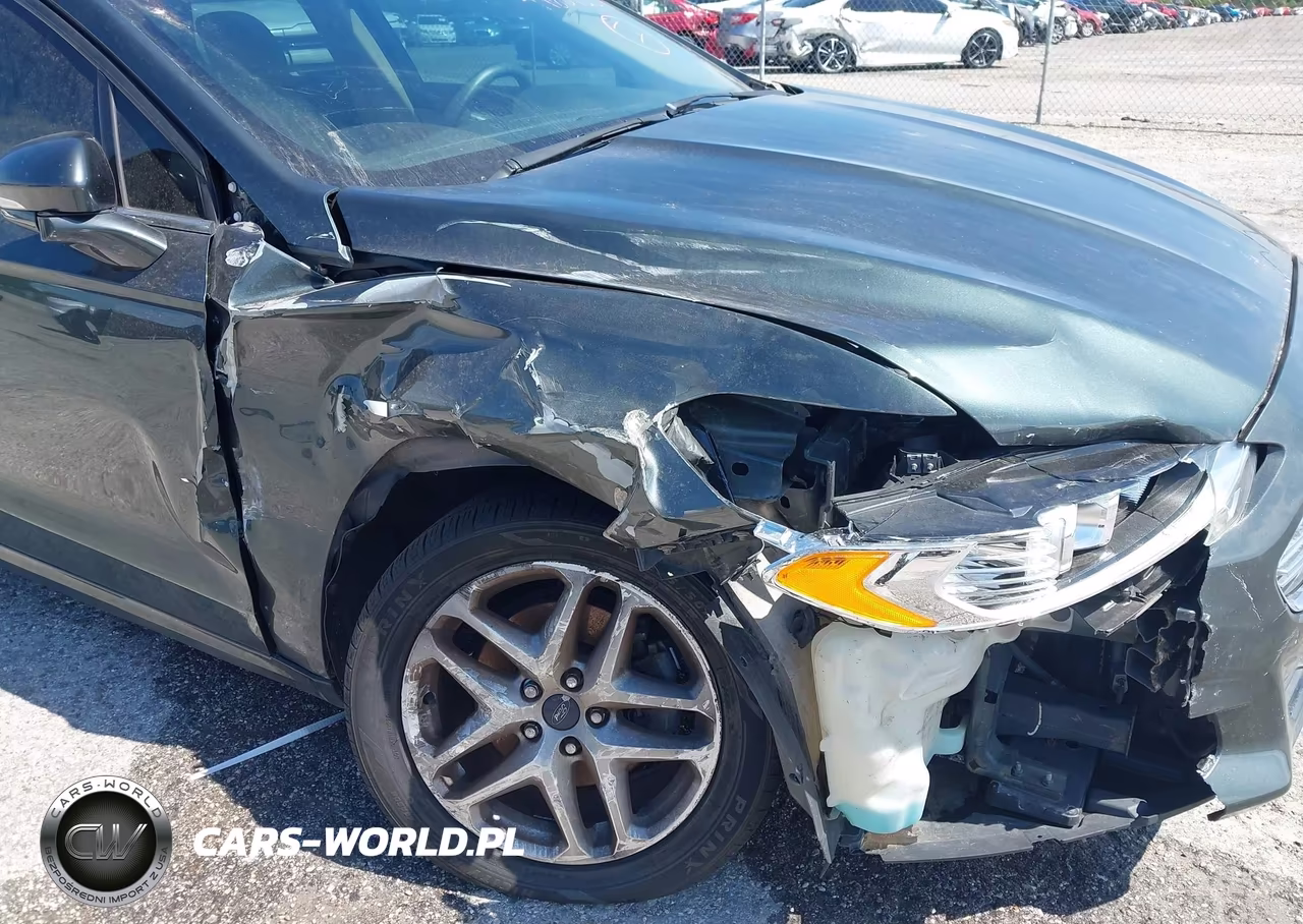 2015 Ford Fusion Se VIN:1FA6P0H70F5108319 - 6