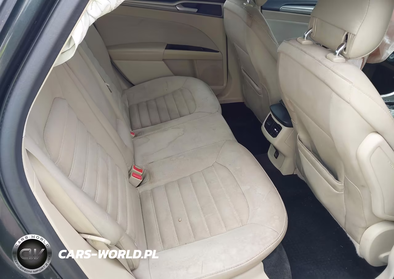 2015 Ford Fusion Se VIN:1FA6P0H70F5108319 - 8
