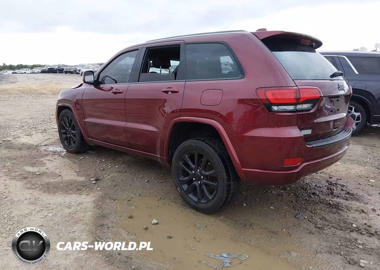 2020 Jeep Grand Cherokee Altitude 4X4 VIN:1C4RJFAG5LC255006 - 3