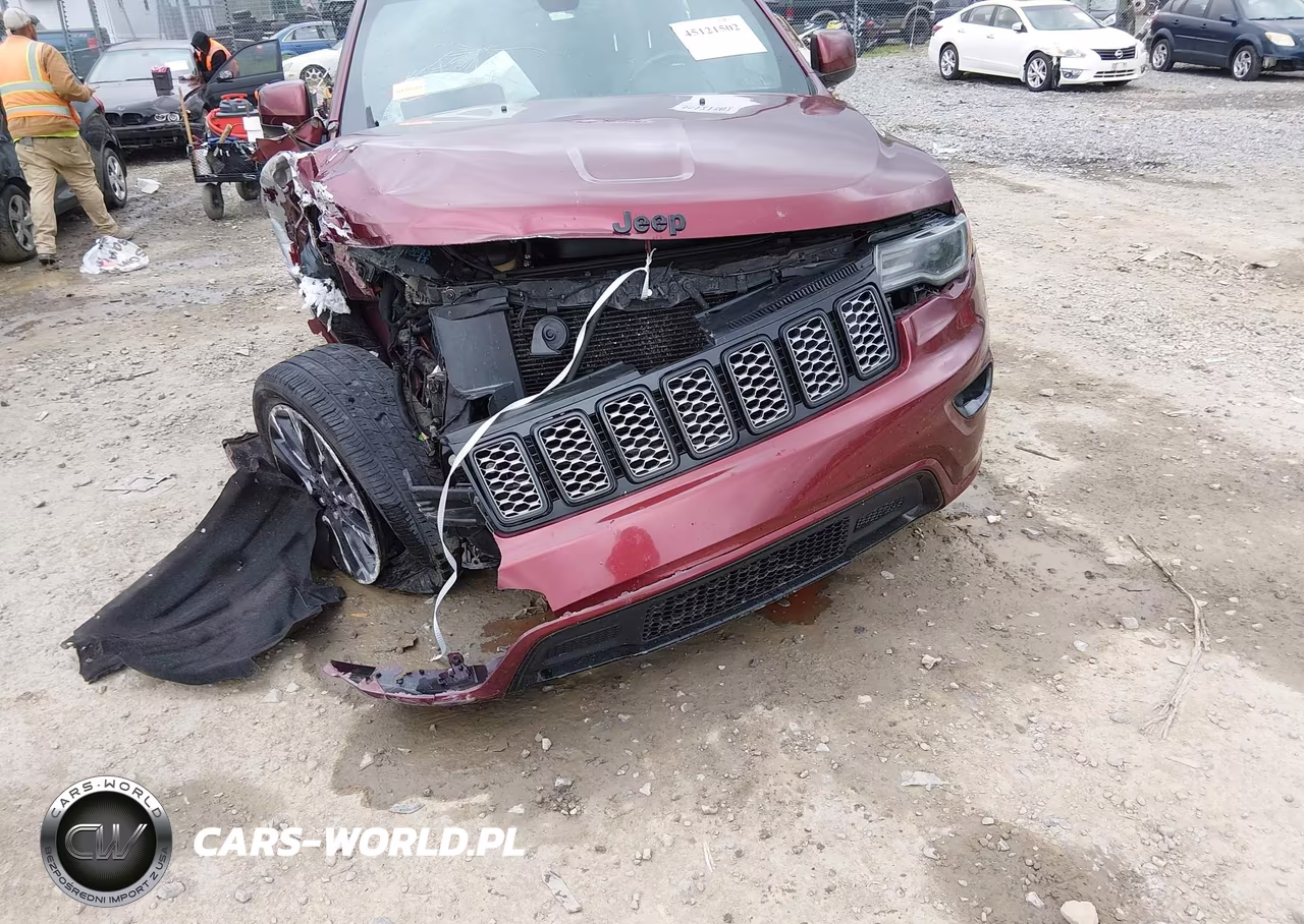 2020 Jeep Grand Cherokee Altitude 4X4 VIN:1C4RJFAG5LC255006 - 6