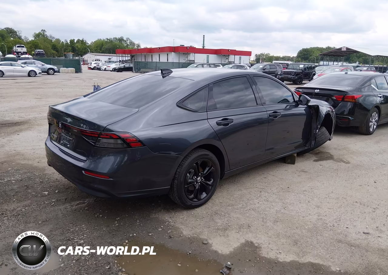 2025 Honda Accord Se VIN:1HGCY1F41SA063340 - 4