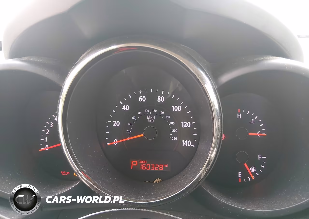 2010 Kia Soul + VIN:KNDJT2A26A7702128 - 7