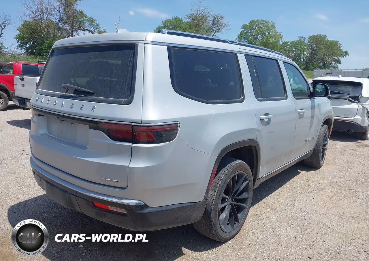 2022 Jeep Wagoneer Series Iii 4X4 VIN:1C4SJVDTXNS110282 - 4
