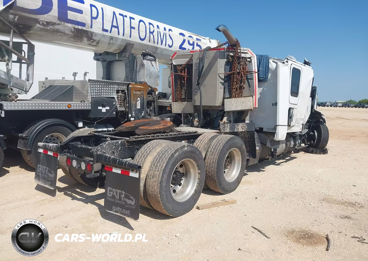 2022 Kenworth T680 VIN:1XKYD49X2NJ491918 - 4