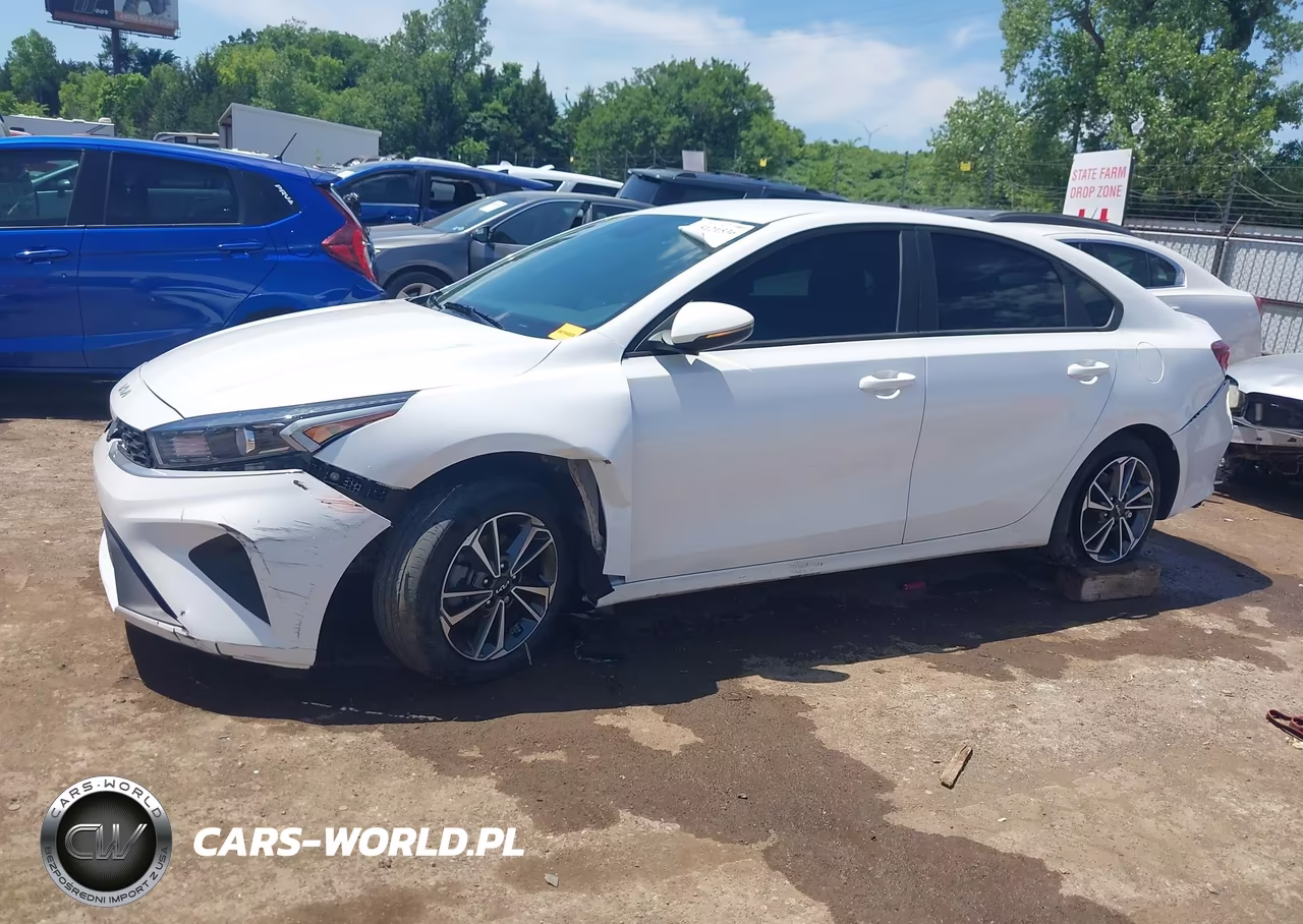 2023 Kia Forte Lxs VIN:3KPF24AD9PE669236 - 14