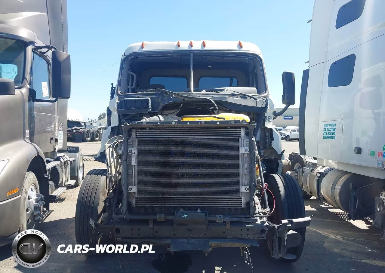 2017 Freightliner Cascadia 125 VIN:3AKJGEDV8HSJH0127 - 14