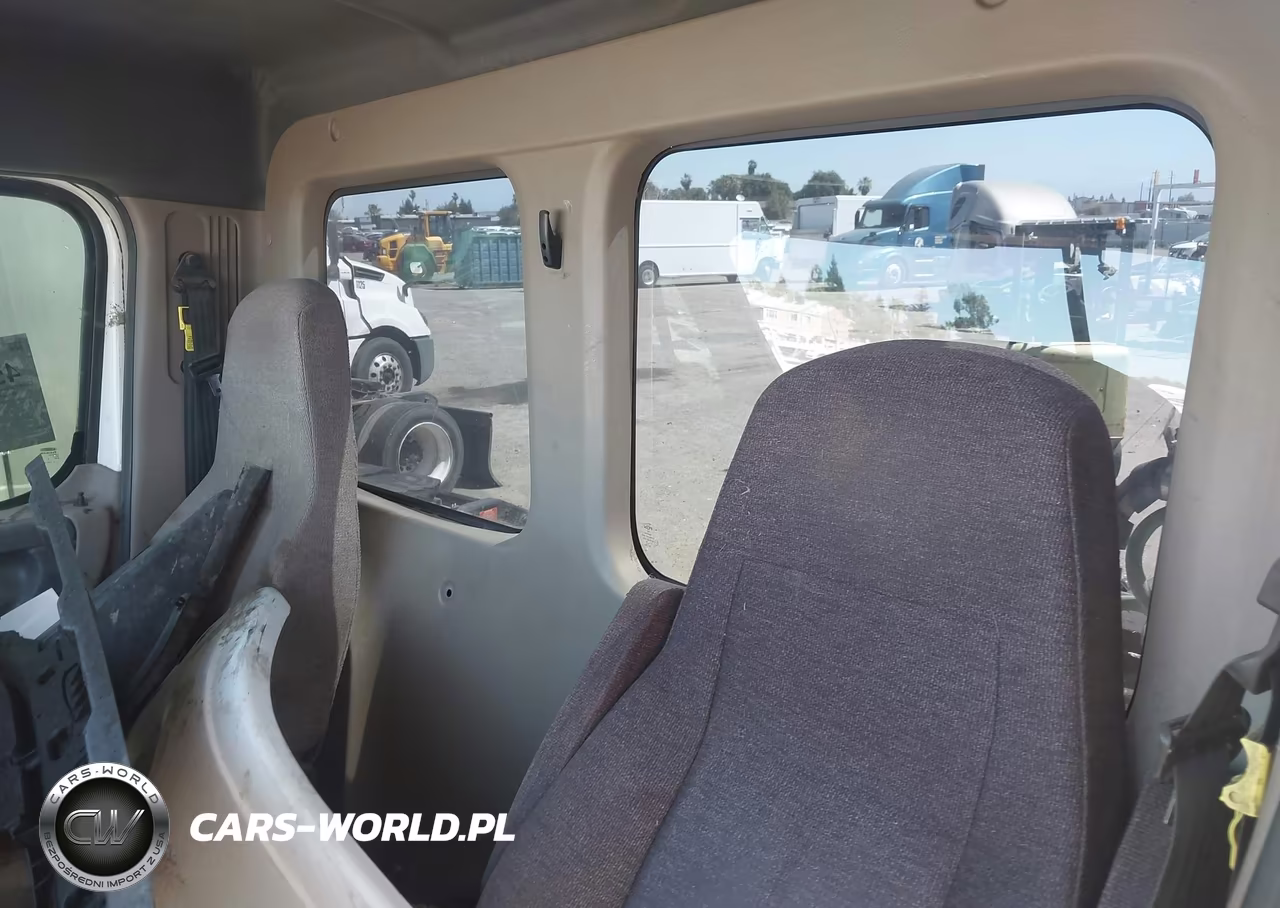 2017 Freightliner Cascadia 125 VIN:3AKJGEDV8HSJH0127 - 6