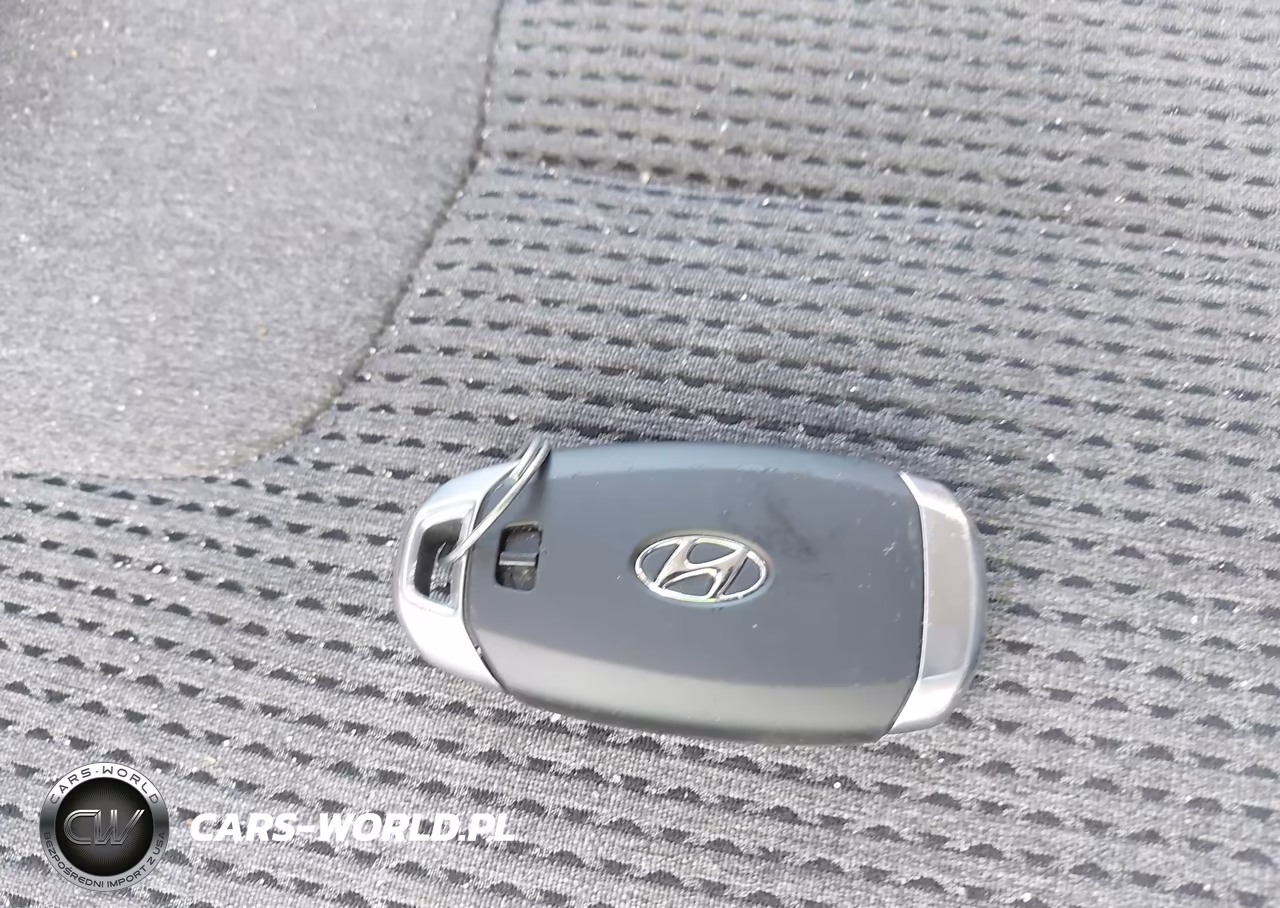 2019 Hyundai Santa Fe Sel VIN:5NMS33AD4KH038854 - 11