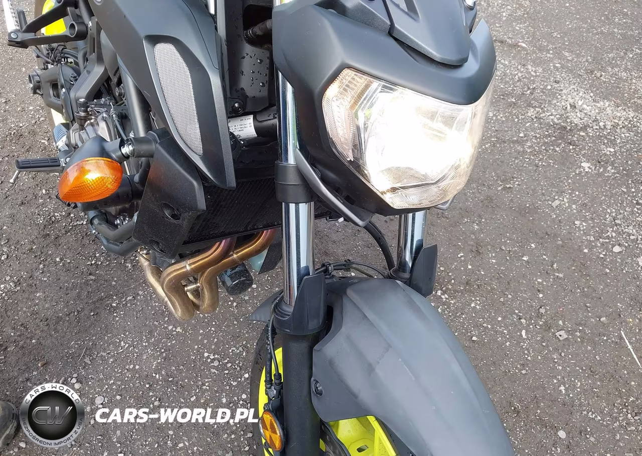 2018 Yamaha Mt07 VIN:JYARM27E9JA001406 - 15
