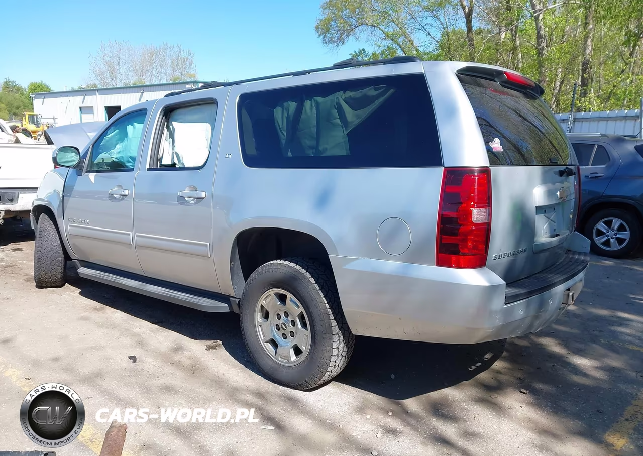 2012 Chevrolet Suburban 1500 Lt VIN:1GNSKJE70CR166315 - 3