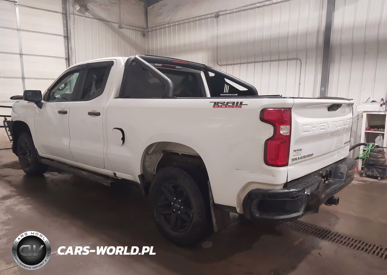 2020 Chevrolet Silverado 1500 4Wd Standard Bed Custom Trail Boss VIN:1GCRYCEH7LZ203659 - 3