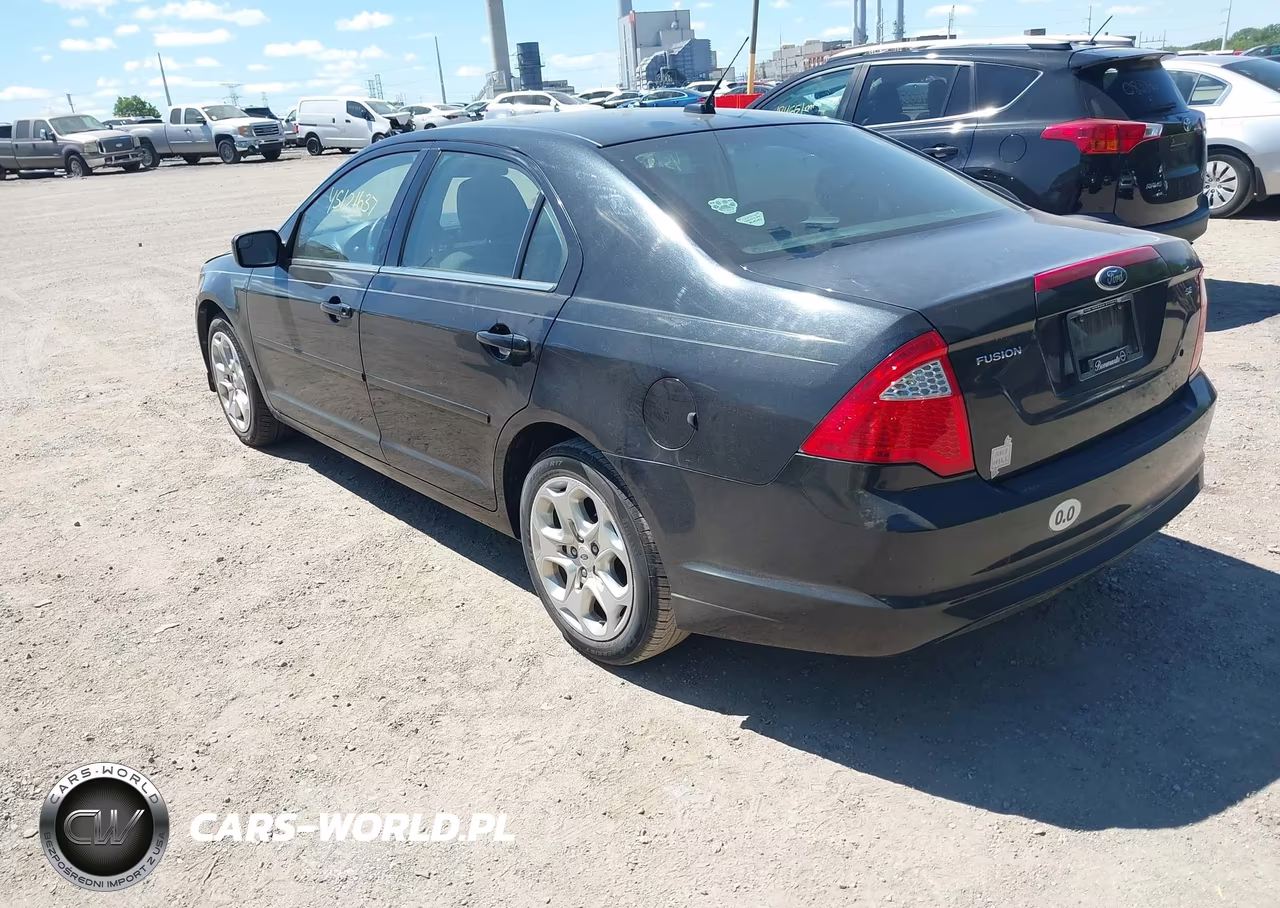 2011 Ford Fusion Se VIN:3FAHP0HA6BR112581 - 3