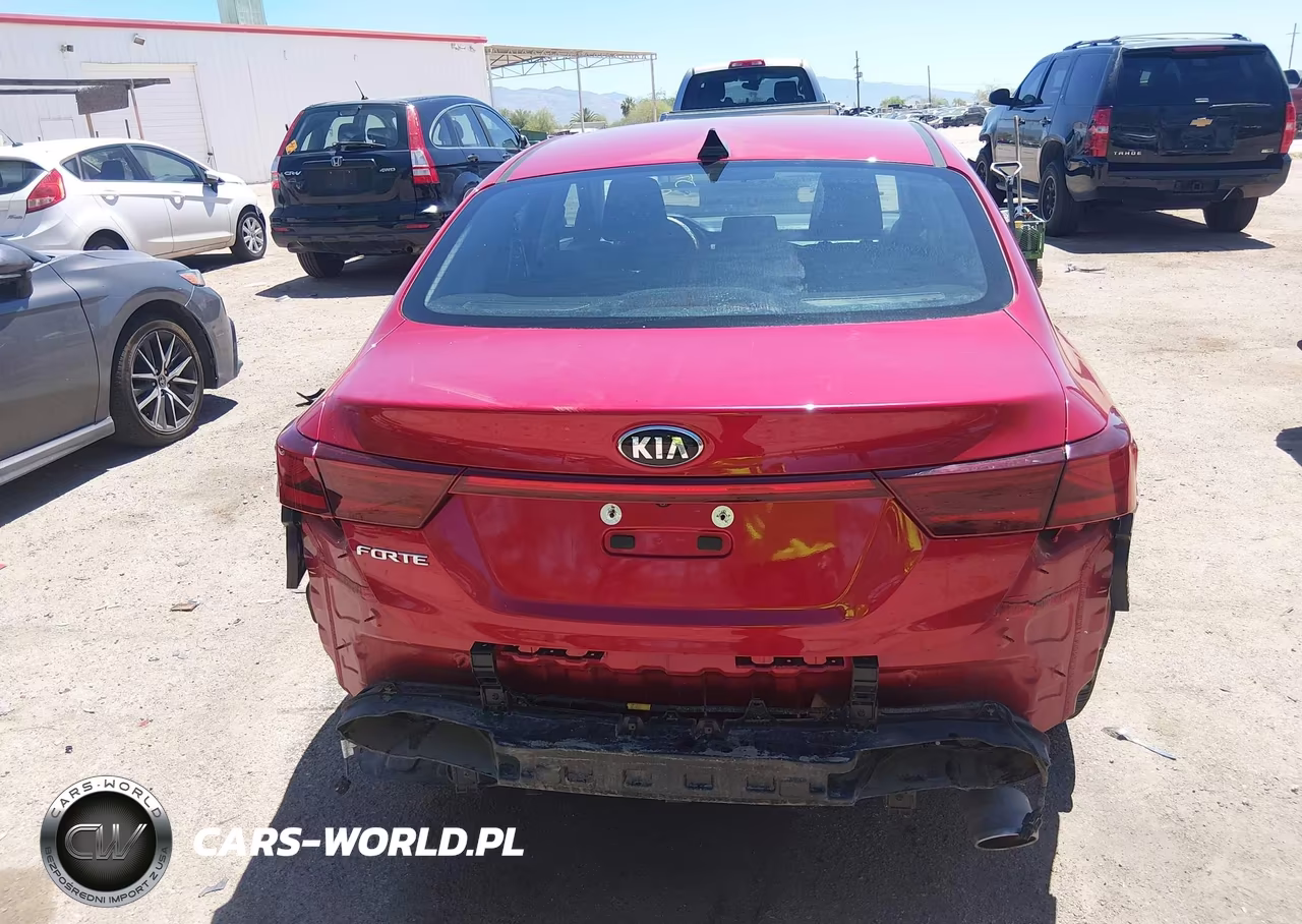 2019 Kia Forte Lxs VIN:3KPF24AD3KE109396 - 16