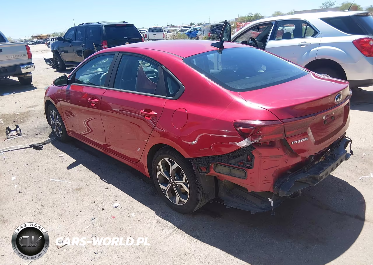 2019 Kia Forte Lxs VIN:3KPF24AD3KE109396 - 3