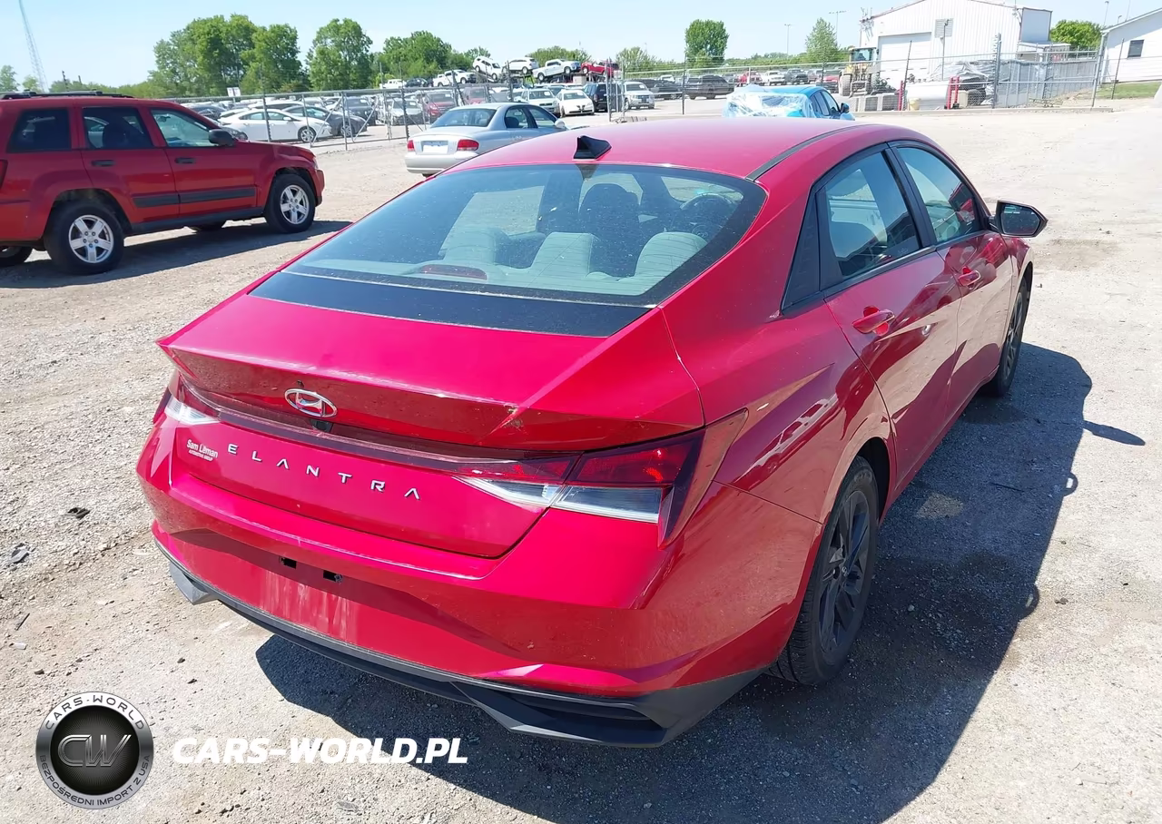 2021 Hyundai Elantra Sel VIN:5NPLM4AG4MH045505 - 4