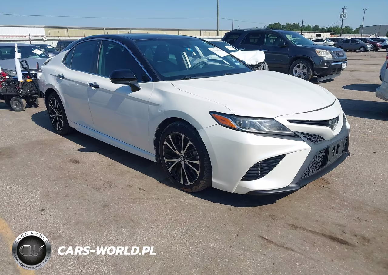 2019 Toyota Camry Se – zdjęcie 1 z 16