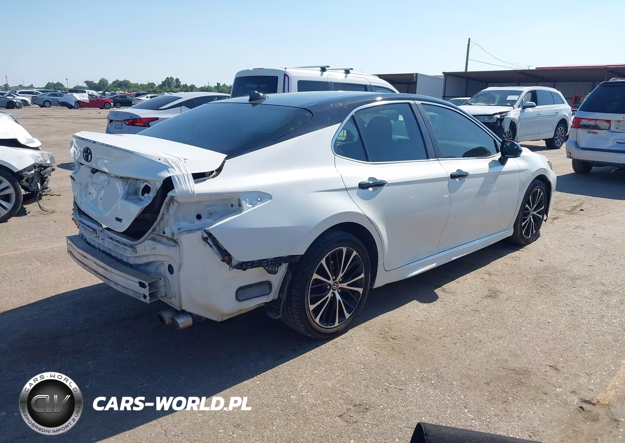 2019 Toyota Camry Se VIN:4T1B11HK2KU172359 - 4
