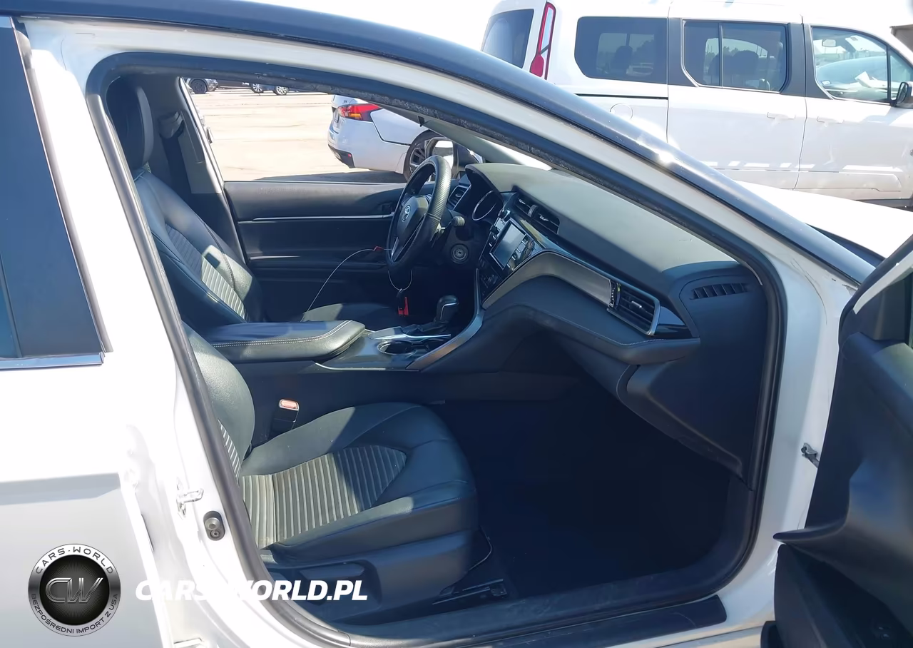 2019 Toyota Camry Se VIN:4T1B11HK2KU172359 - 5