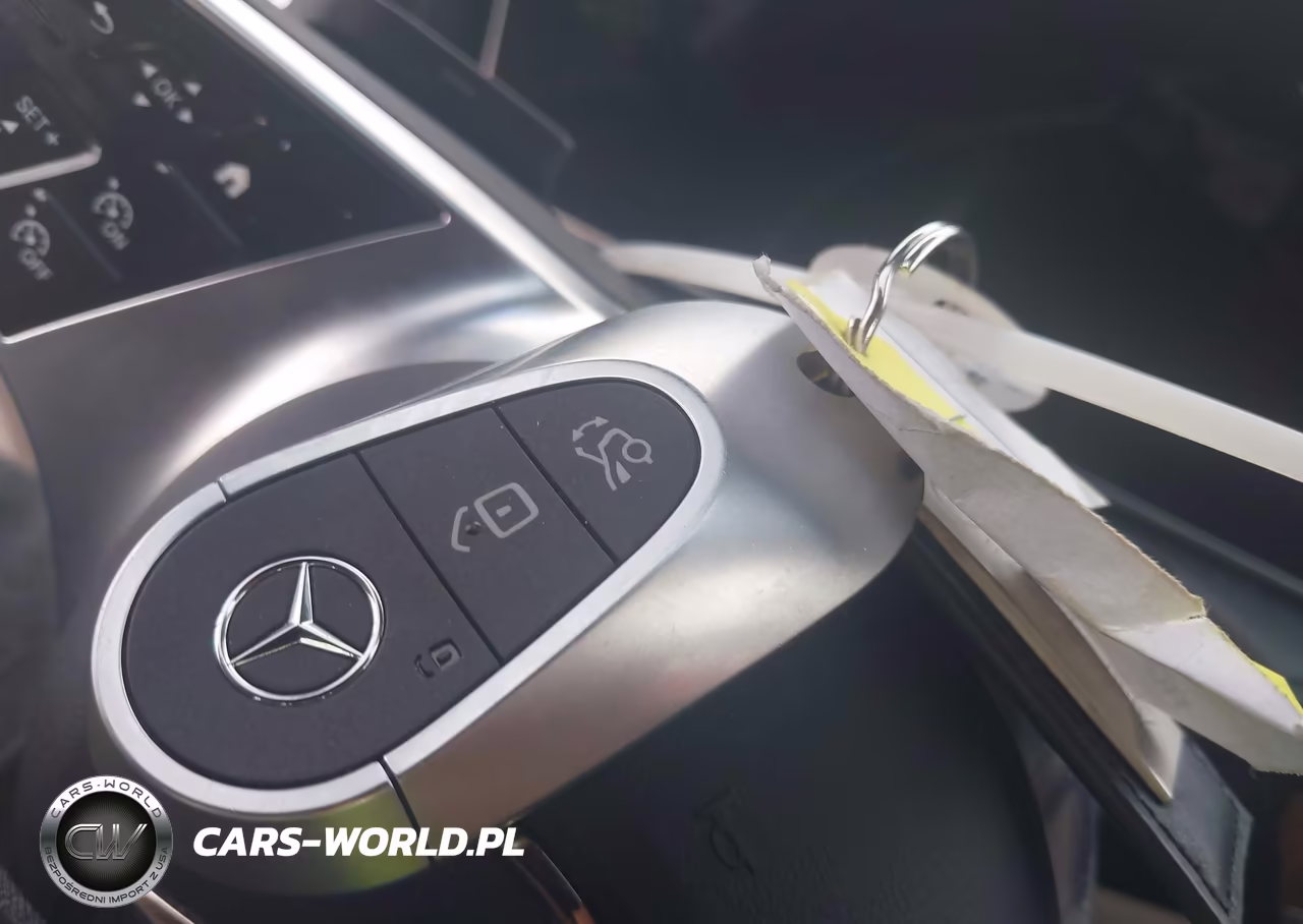 2022 Mercedes-Benz C 300 4Matic VIN:W1KAF4HB4NR059531 - 11