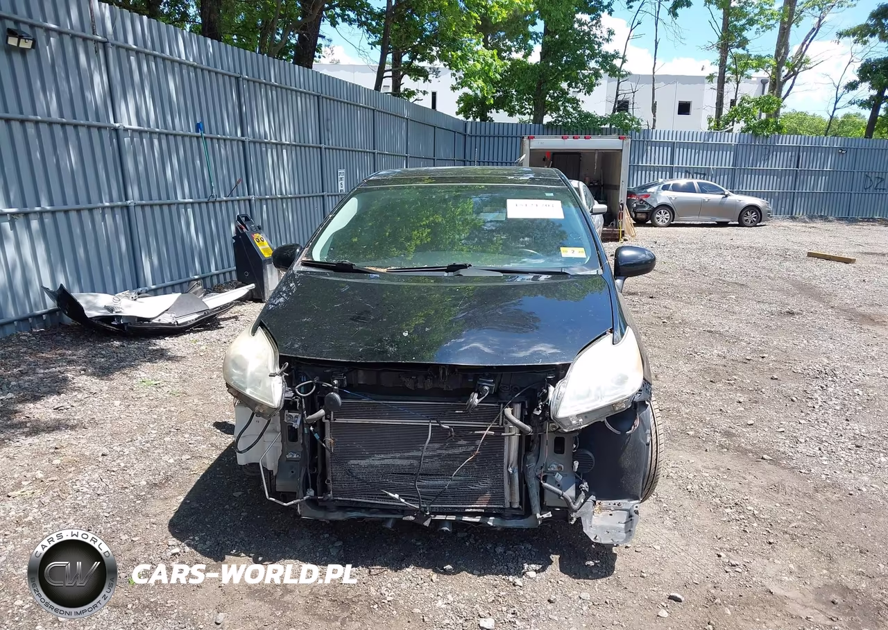 2013 Toyota Prius Four VIN:JTDKN3DU4D1710785 - 13