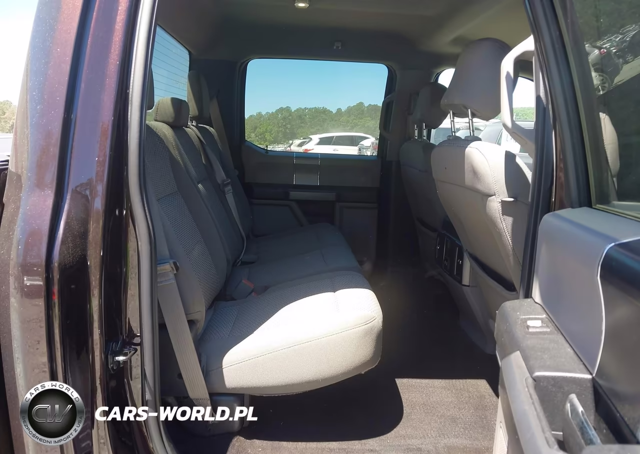 2018 Ford F-150 Xlt VIN:1FTEW1EG9JFB19373 - 8