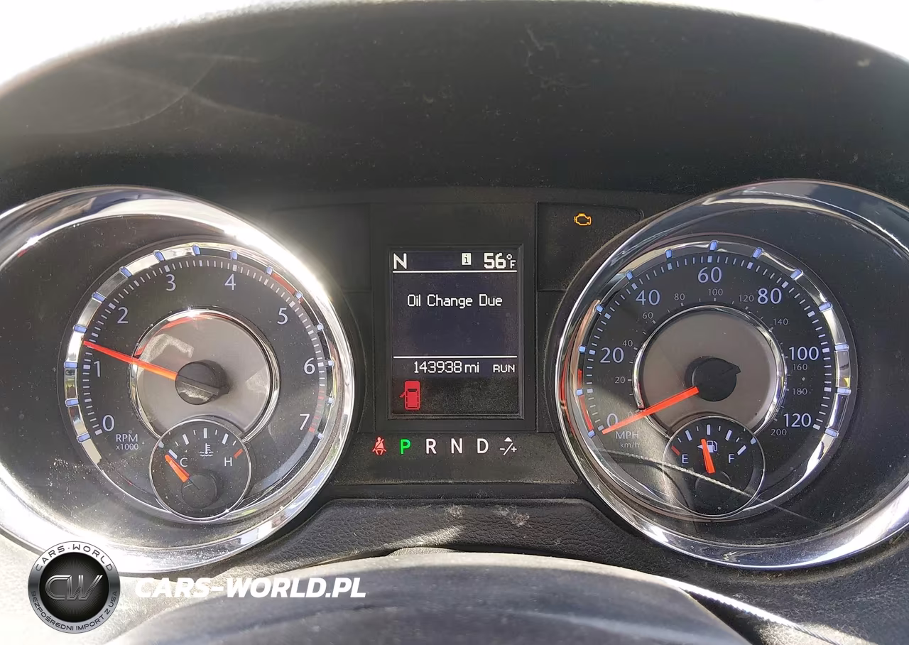2013 Chrysler Town & Country Touring VIN:2C4RC1BGXDR711781 - 7