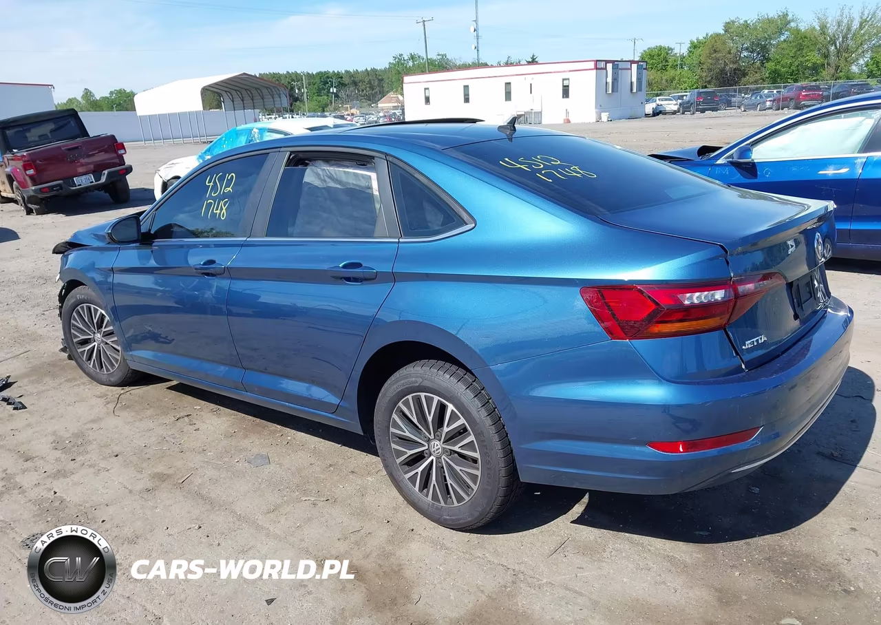 2019 Volkswagen Jetta VIN:3VWC57BUXKM184772 - 3