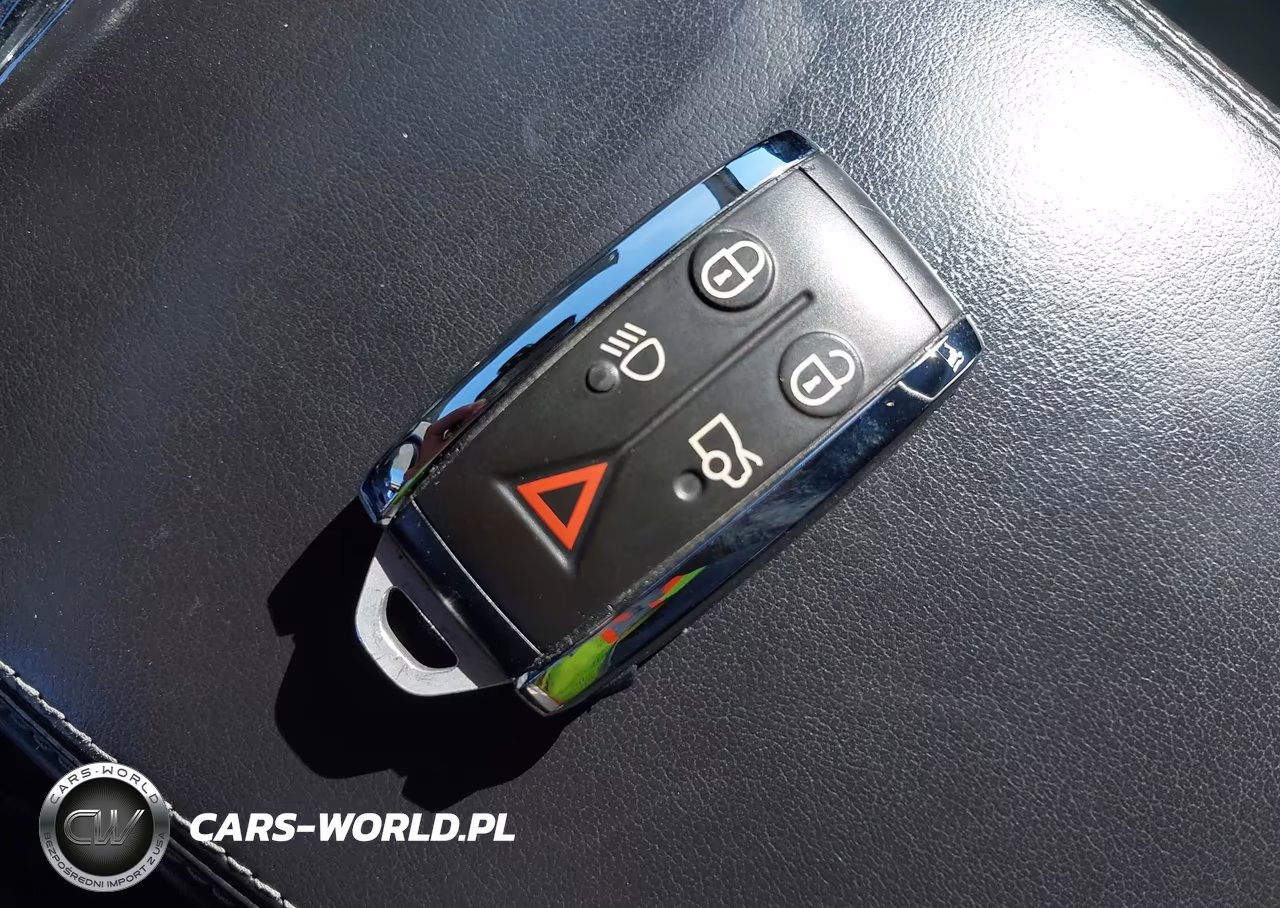 2010 Jaguar Xk VIN:SAJWA4GB7ALB32960 - 11
