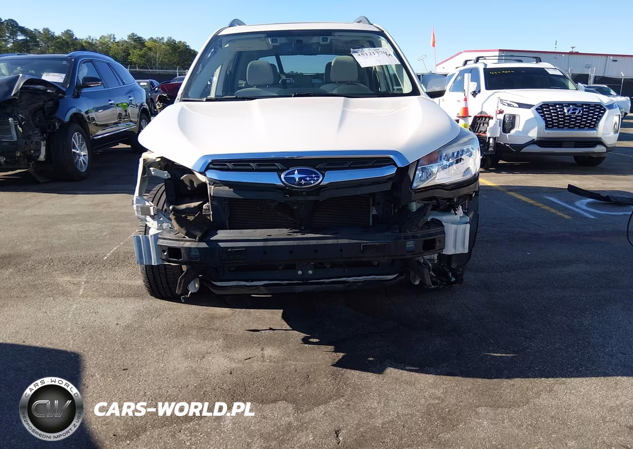 2018 Subaru Forester 2.5I Premium VIN:JF2SJAGC3JH508219 - 18