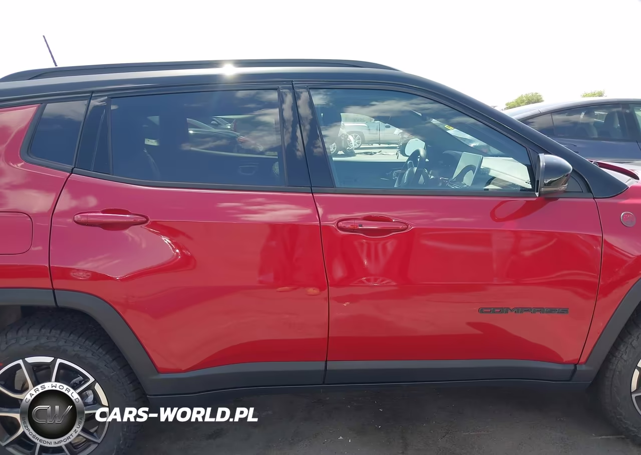 2026 Jeep Compass Trailhawk VIN:3C4NJDDN0TT254525 - 13