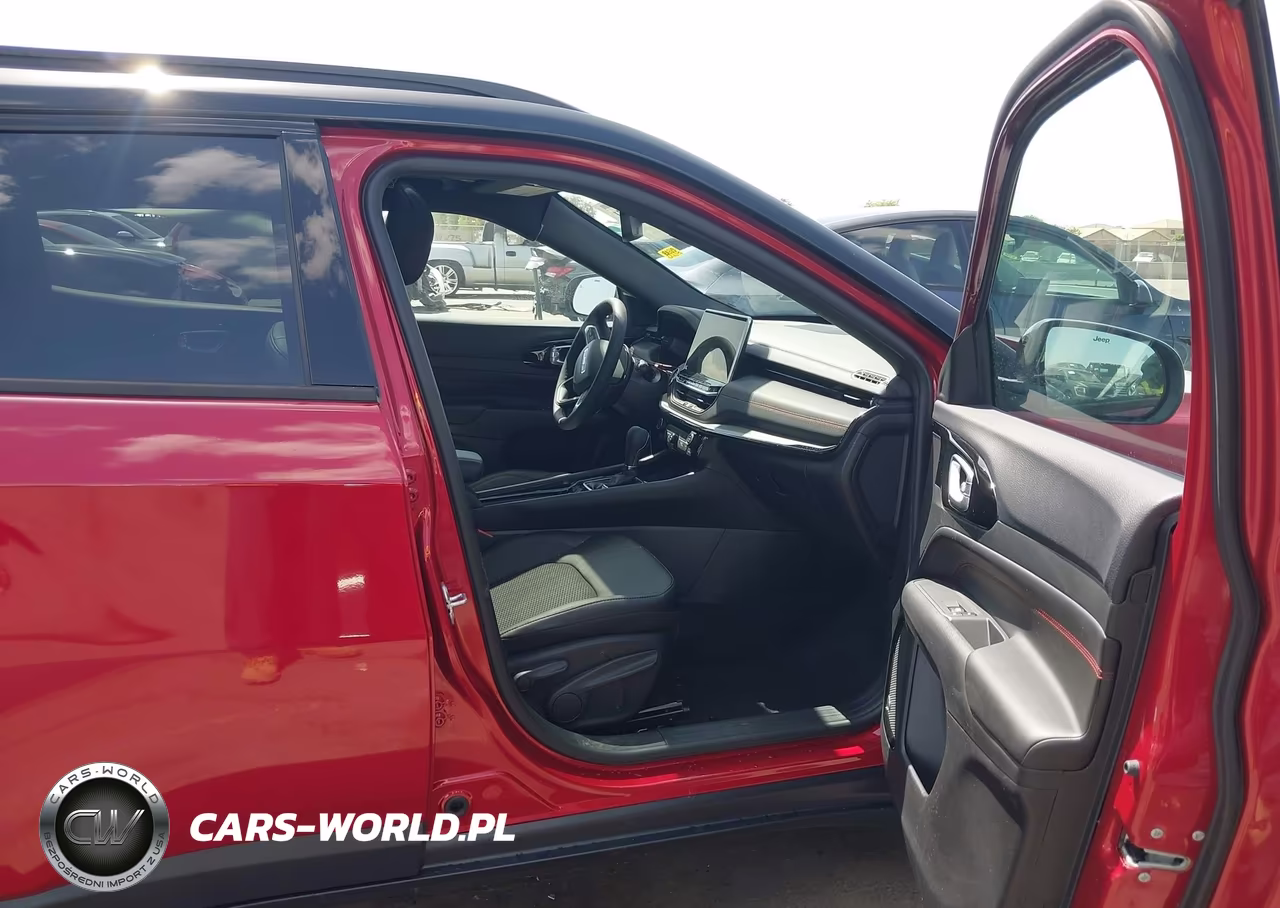 2026 Jeep Compass Trailhawk VIN:3C4NJDDN0TT254525 - 5