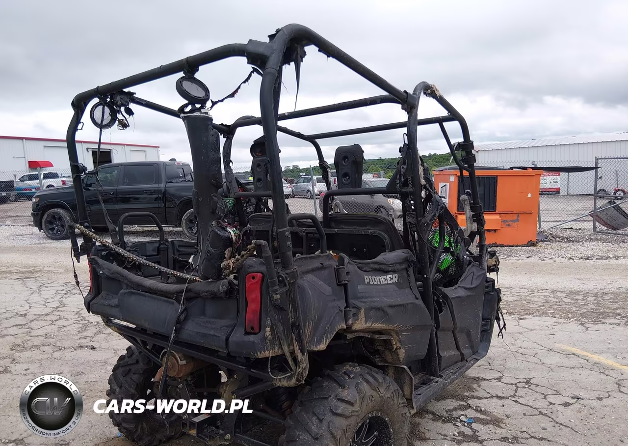 2020 Honda Sxs700 M4 VIN:1HFVE0262L4600322 - 4