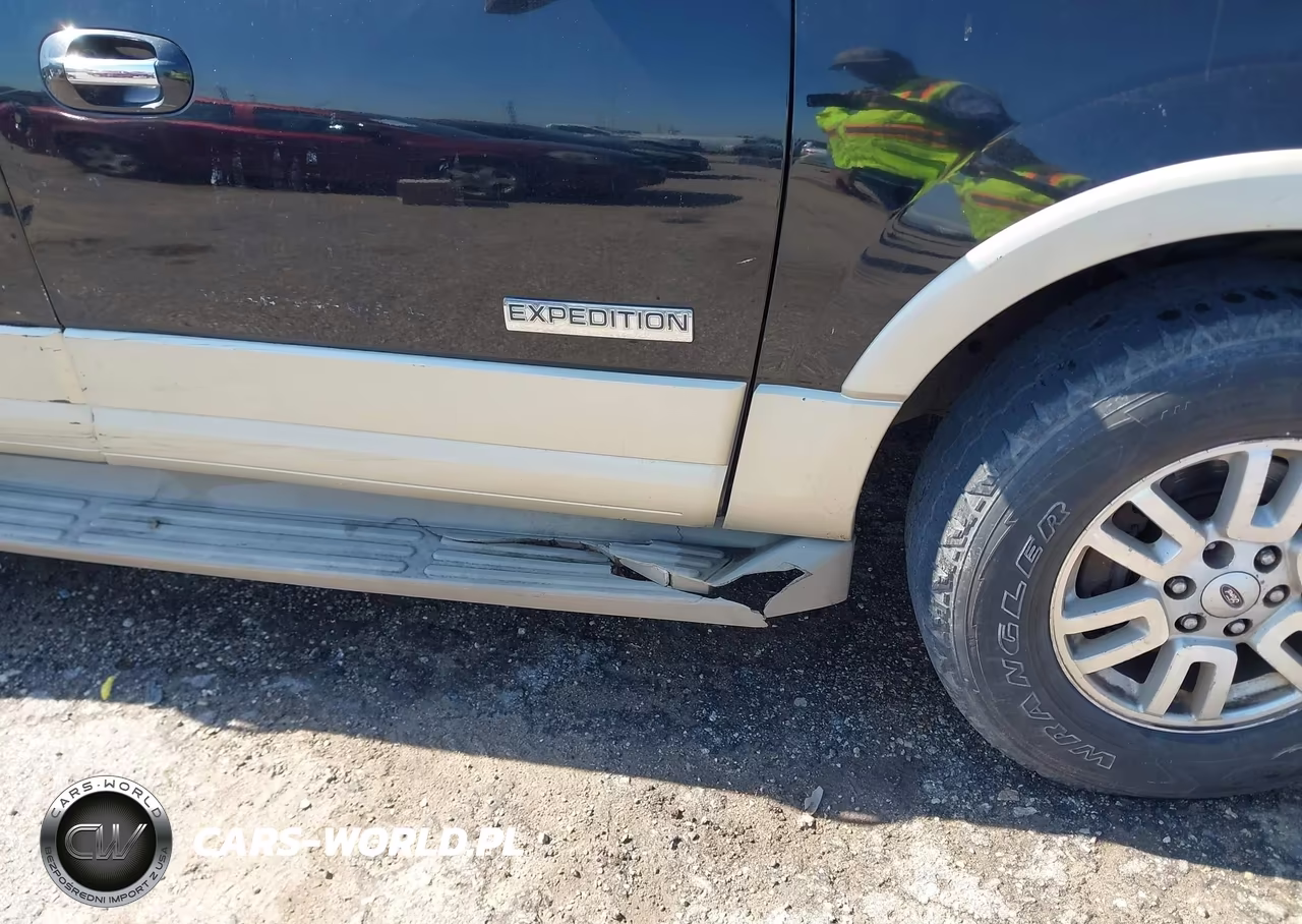 2008 Ford Expedition Eddie Bauer-King Ranch VIN:1FMFU175X8LA85327 - 12