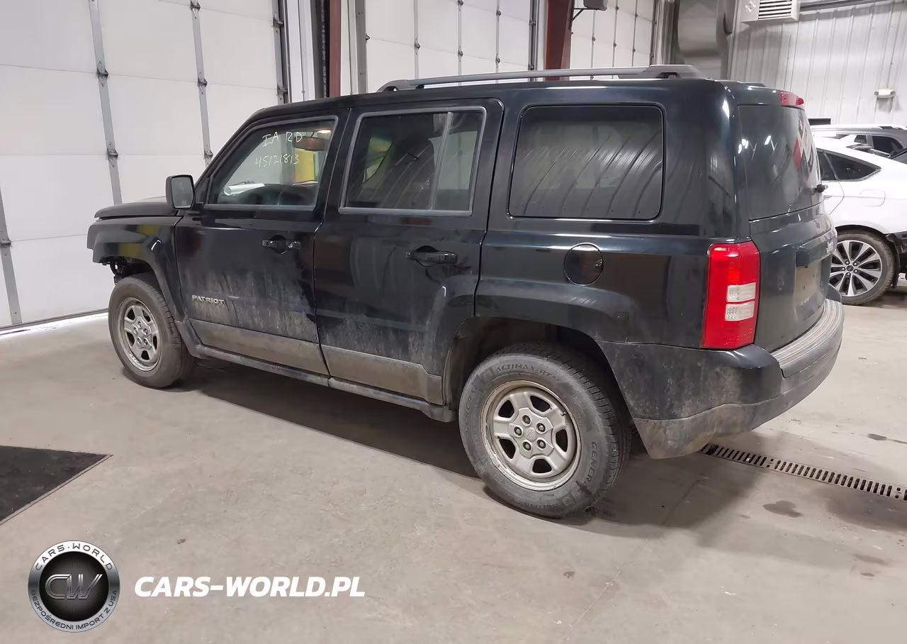2016 Jeep Patriot Sport VIN:1C4NJPBA7GD735708 - 3