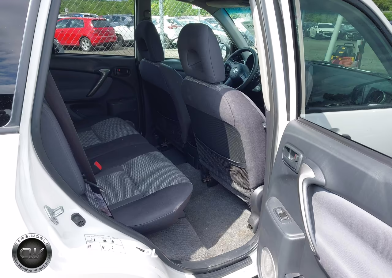 2005 Toyota Rav4 VIN:JTEGD20V150050922 - 8