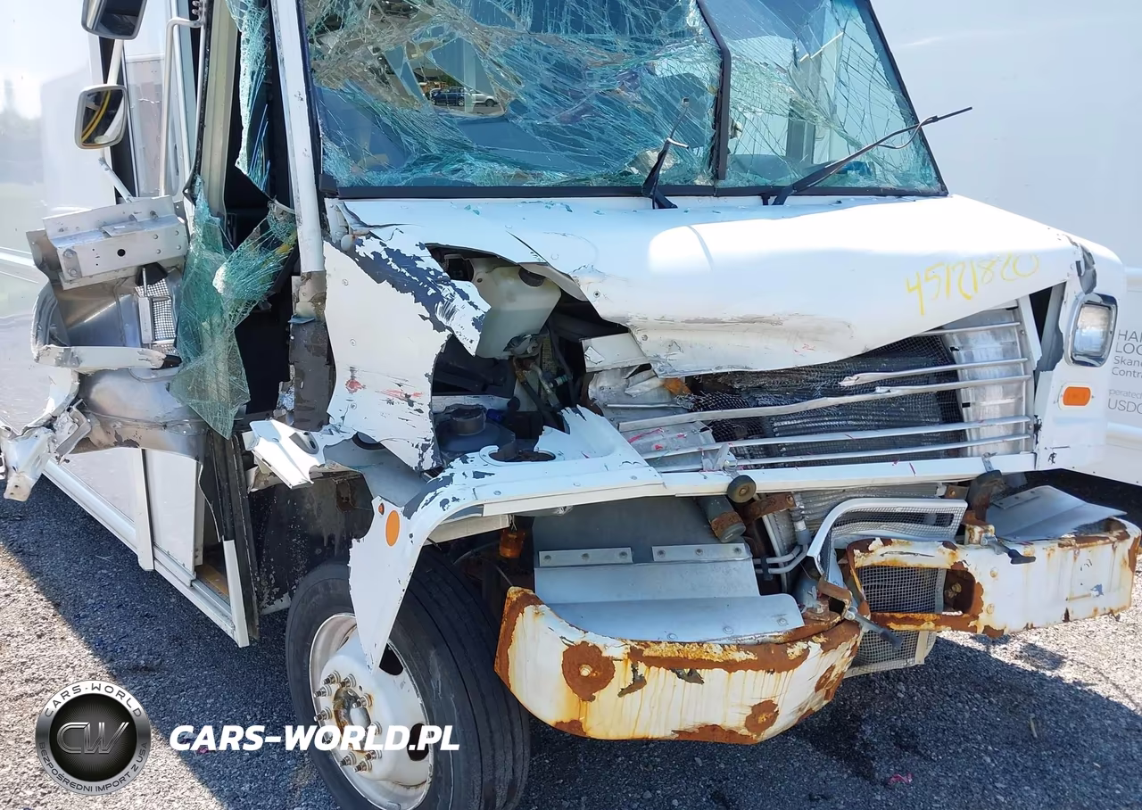 2018 Ford F-59 Commercial Stripped VIN:1F65F5KY5J0A18065 - 11