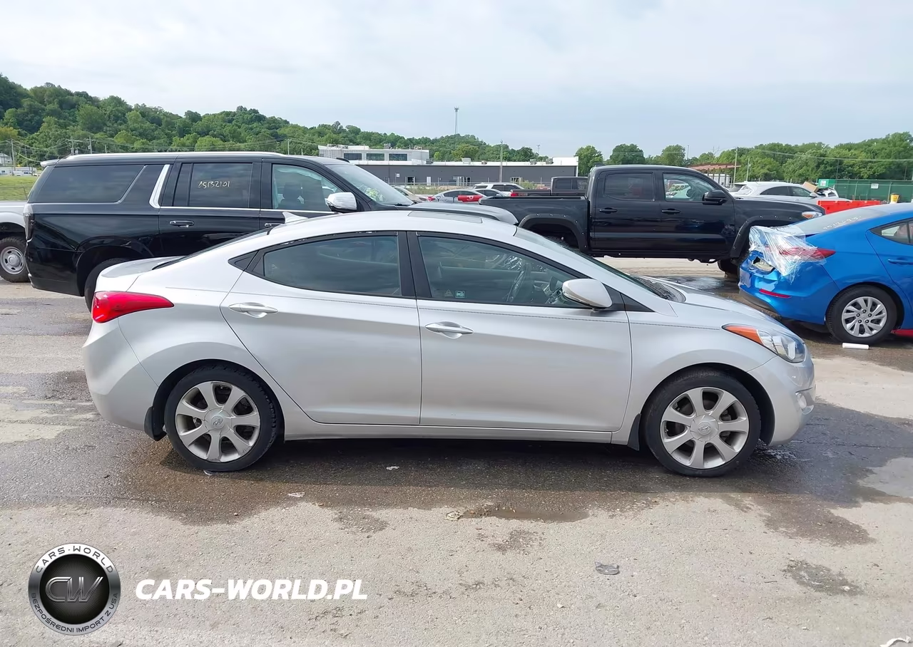 2013 Hyundai Elantra Limited VIN:KMHDH4AEXDU920742 - 13