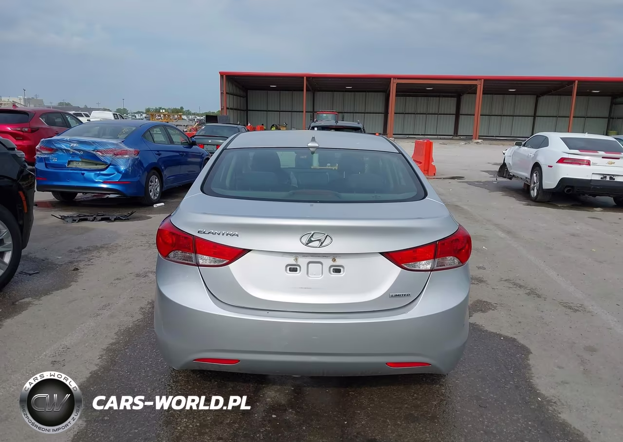 2013 Hyundai Elantra Limited VIN:KMHDH4AEXDU920742 - 17