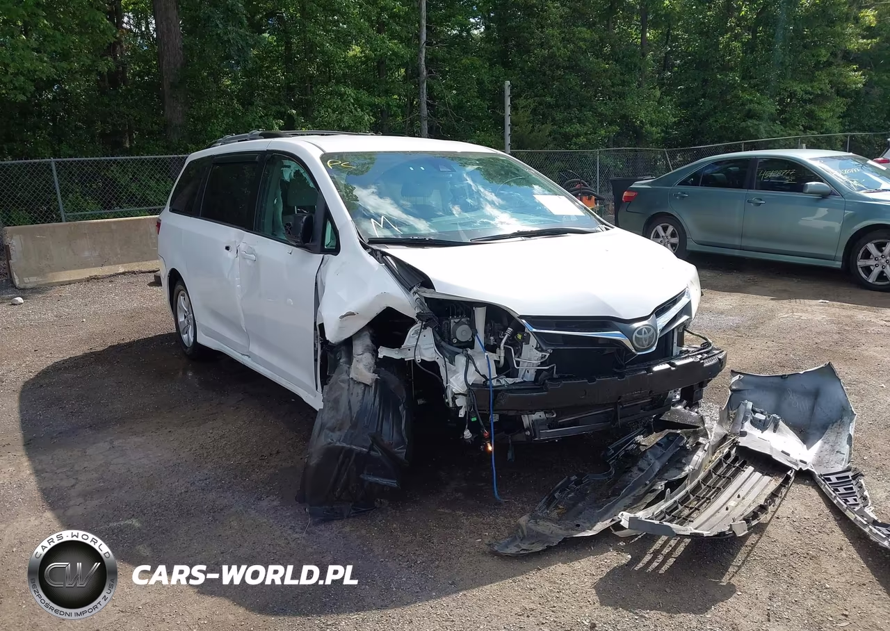 2018 Toyota Sienna Le 8 Passenger – zdjęcie 1 z 16