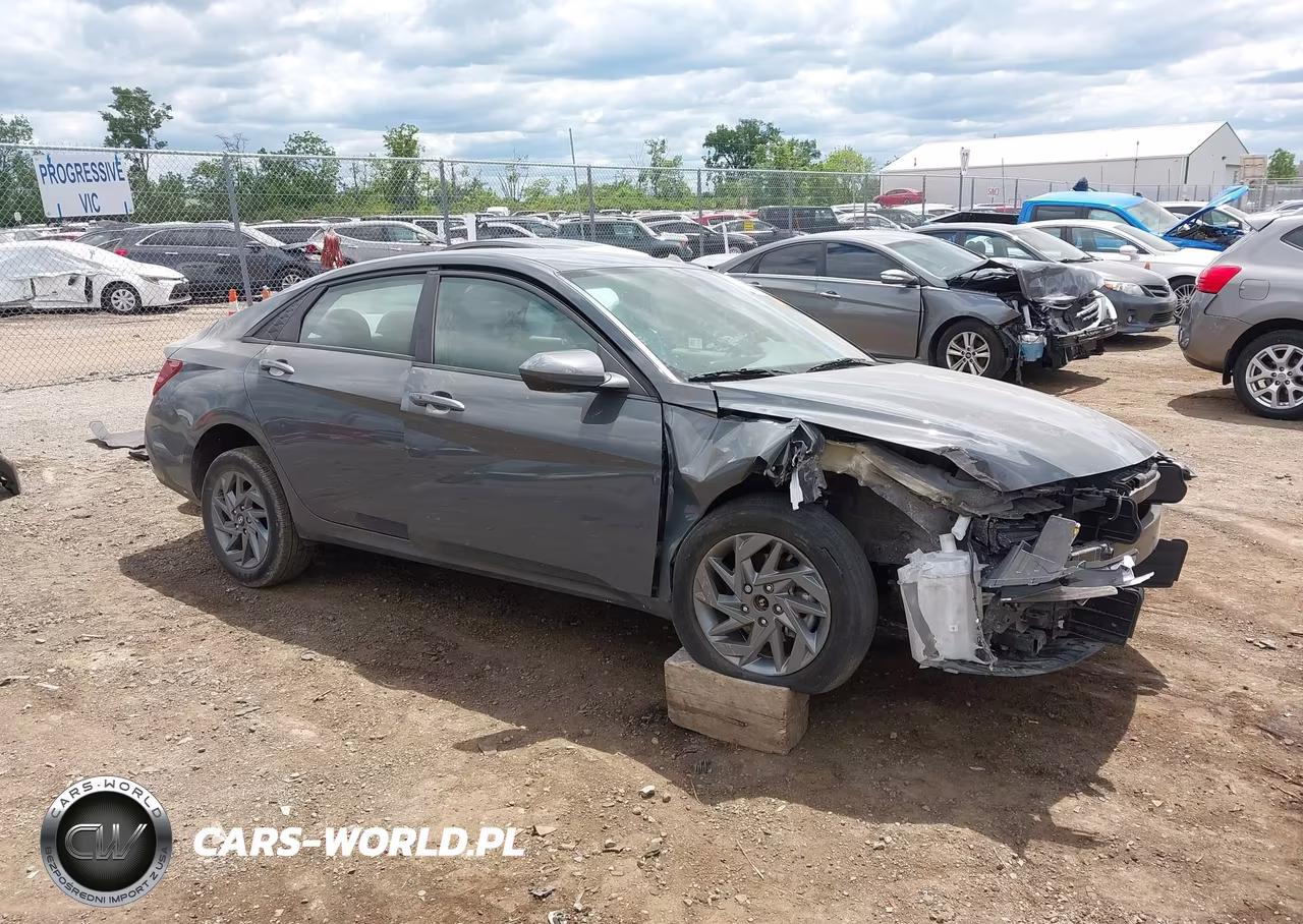 2024 Hyundai Elantra Sel – zdjęcie 1 z 17