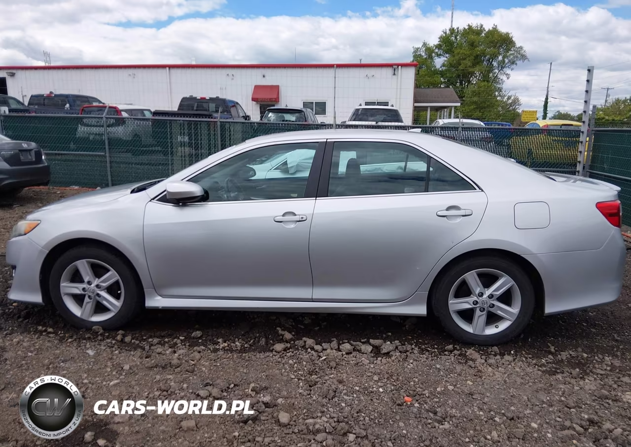 2013 Toyota Camry Se VIN:4T1BF1FKXDU700107 - 14