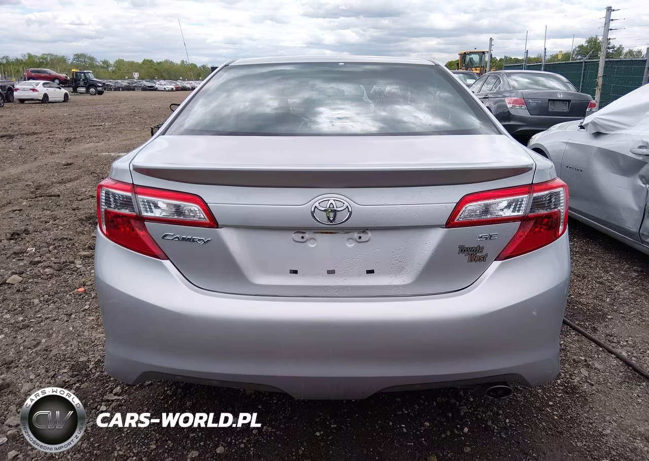 2013 Toyota Camry Se VIN:4T1BF1FKXDU700107 - 16