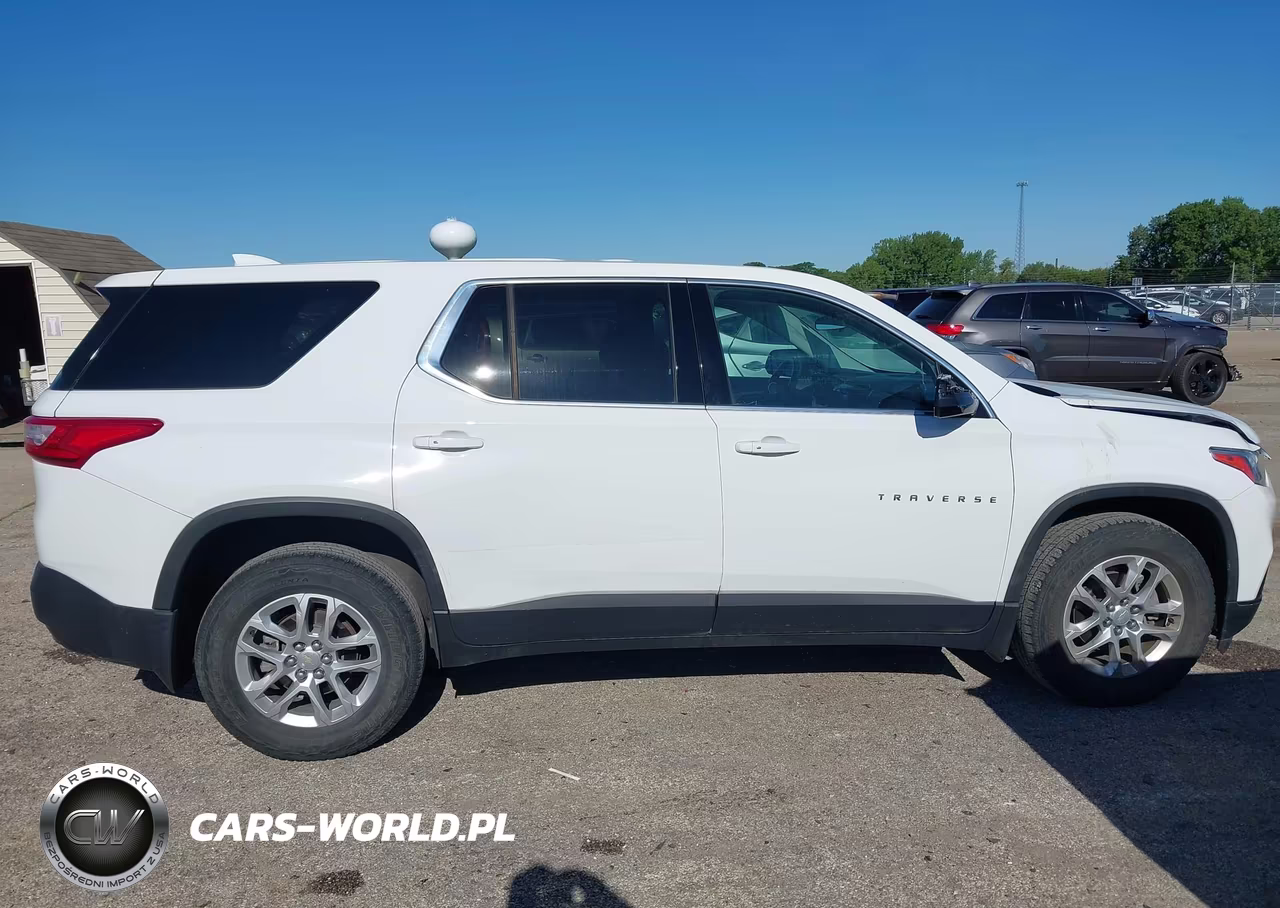 2018 Chevrolet Traverse Ls VIN:1GNERFKW5JJ225307 - 14