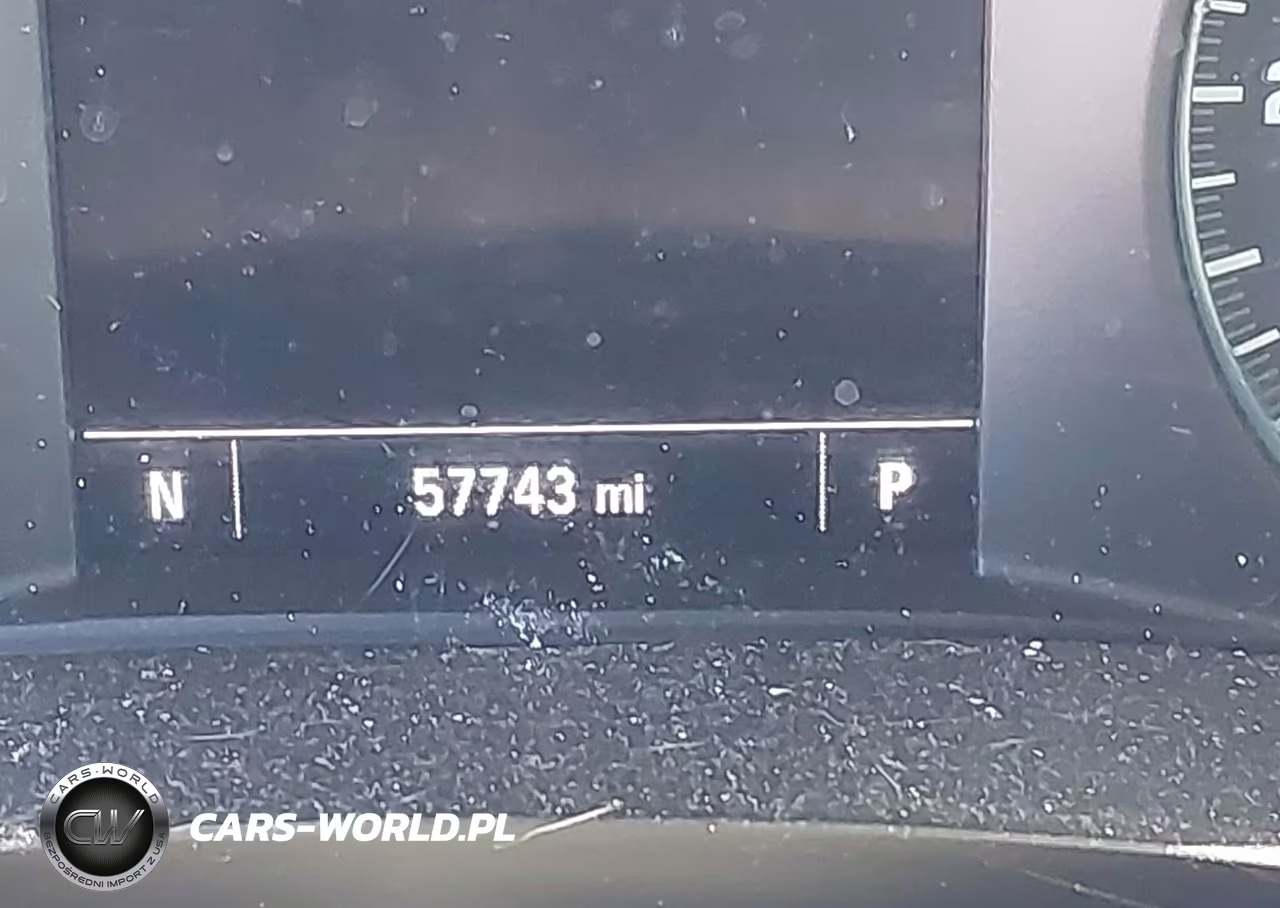 2018 Chevrolet Traverse Ls VIN:1GNERFKW5JJ225307 - 16