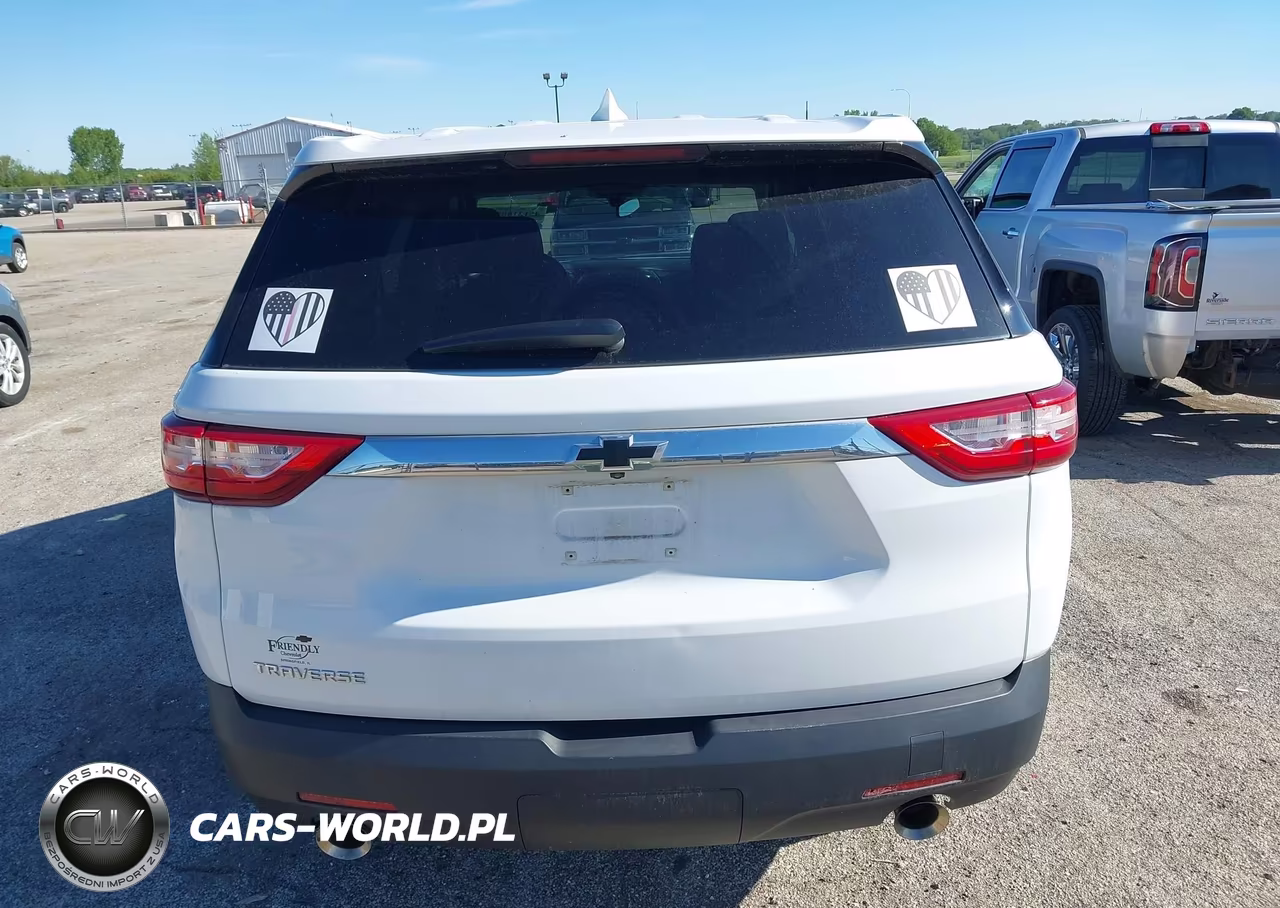 2018 Chevrolet Traverse Ls VIN:1GNERFKW5JJ225307 - 17
